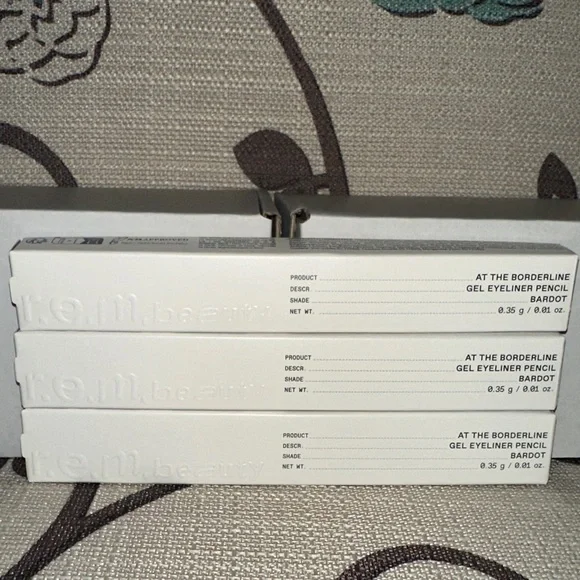 r.e.m beauty bundle - Picture 1 of 1